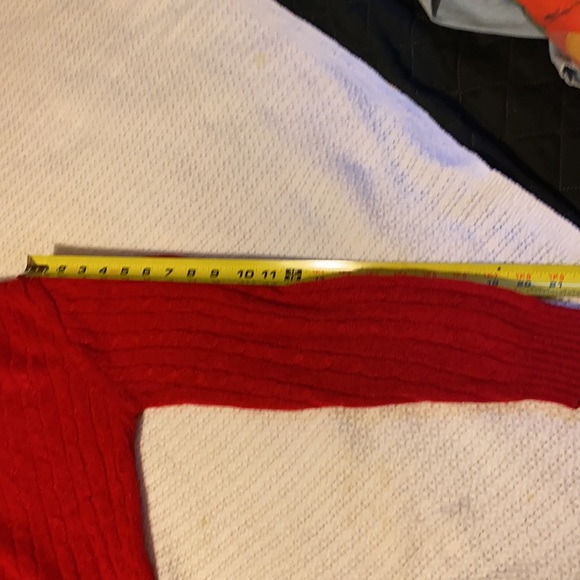 Hanil V-neck sweater, red - Picture 10 of 16